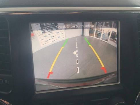 Used 2014 Jeep Grand Cherokee SRT AWD/4WD image 32