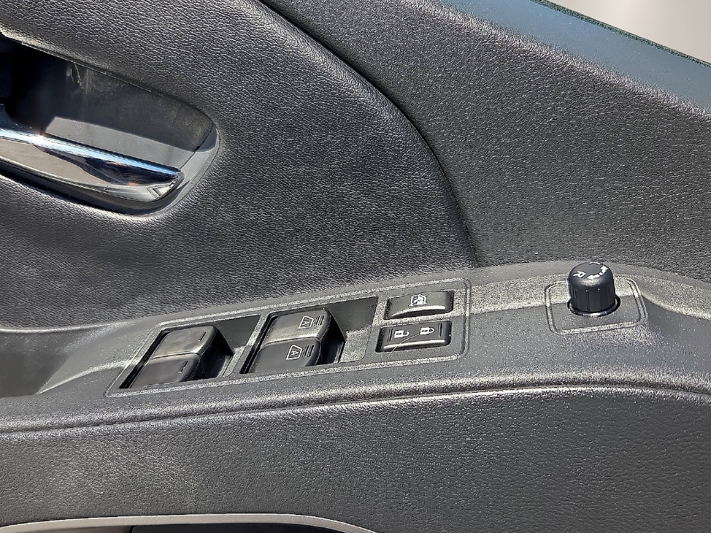 Used 2026 Nissan Frontier SV w/ SV Convenience Package AWD/4WD image 15
