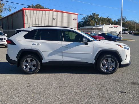 Used 2023 Toyota RAV4 LE image 12