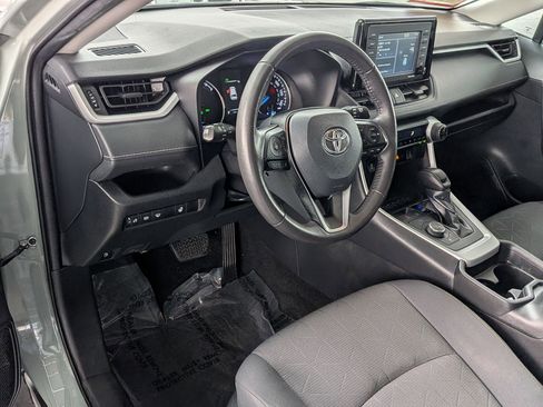 Certified 2021 Toyota RAV4 XLE w/ XLE Grade Weather Package AWD/4WD image 13