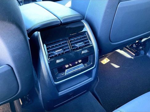 Used 2023 BMW X5 sDrive40i w/ M Sport Package image 18