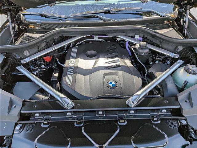New 2026 BMW X5 sDrive40i w/ M Sport Package RWD image 18