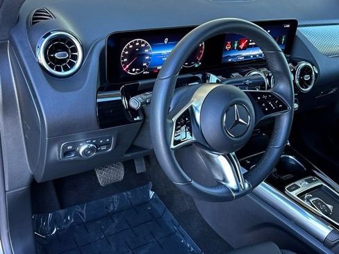 Used 2026 Mercedes-Benz GLA 250 image 17