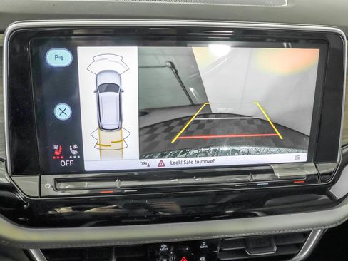 New 2026 Volkswagen Atlas SEL image 6