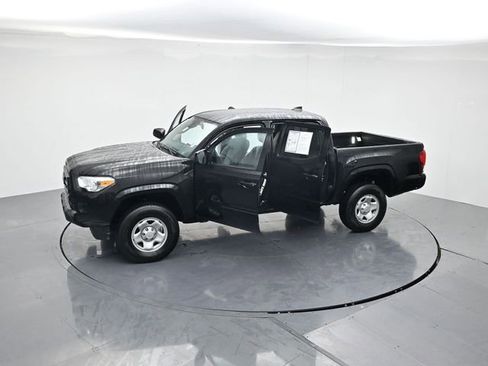 Used 2021 Toyota Tacoma SR image 42