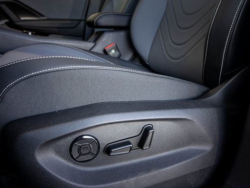 New 2026 Volkswagen Tiguan SE R-Line image 30