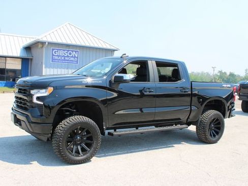 Used 2025 Chevrolet Silverado 1500 LT AWD/4WD image 5