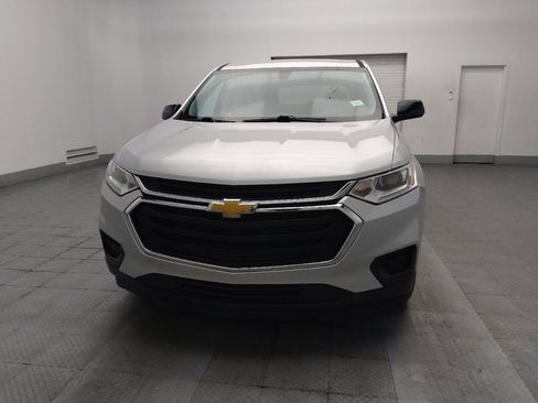 Used 2021 Chevrolet Traverse LS FWD image 15