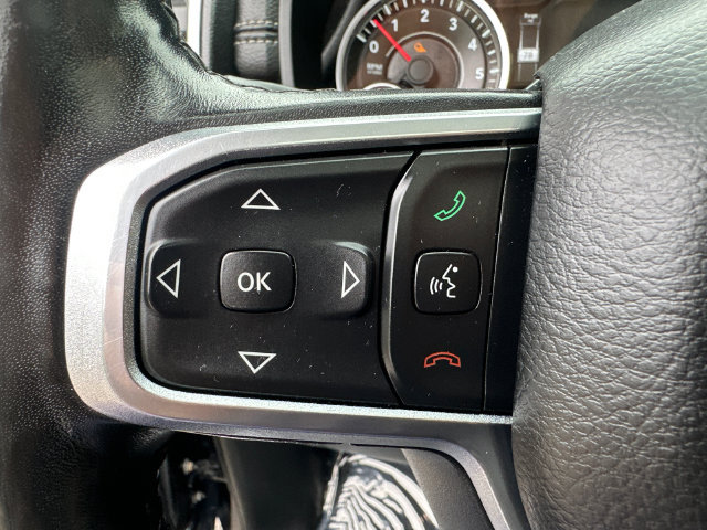 Used 2019 RAM 1500 Laramie AWD/4WD image 33
