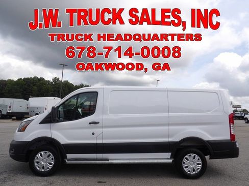 Used 2025 Ford Transit 250 Low Roof w/ Exterior Upgrade Package RWD image 2