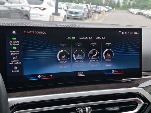 Used 2024 BMW 430i xDrive Coupe w/ Premium Package AWD/4WD image 16