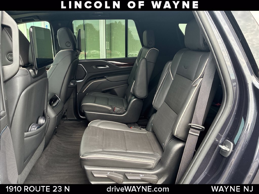 Used 2023 Cadillac Escalade Premium Luxury w/ LPO, Floor Liner Package AWD/4WD image 23