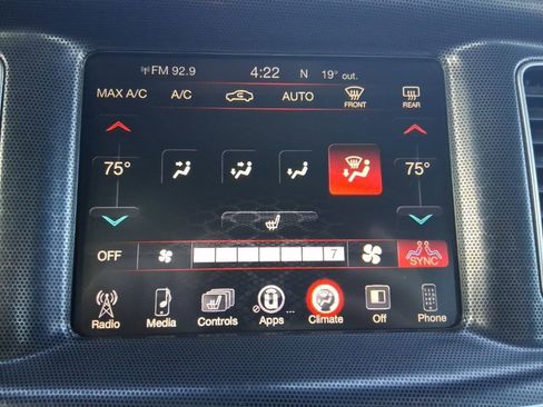 Used 2015 Dodge Charger SXT image 23