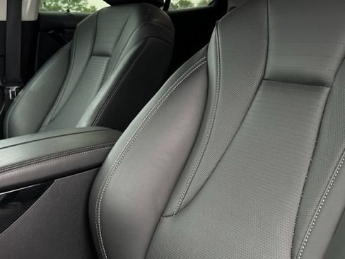Certified 2024 Buick Envision Preferred AWD/4WD image 34