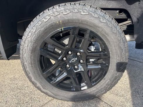 New 2026 Chevrolet Silverado 1500 LT Trail Boss w/ LT Trail Boss Premium Package AWD/4WD image 12