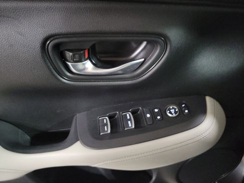 Used 2023 Honda HR-V EX-L image 21