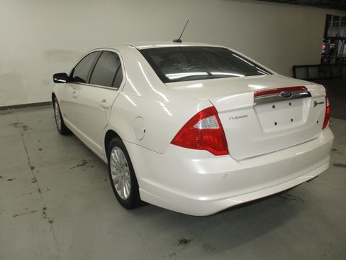 Used 2010 Ford Fusion Hybrid FWD image 5