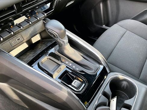 Used 2024 GMC Canyon Elevation w/ Trailering Package image 29