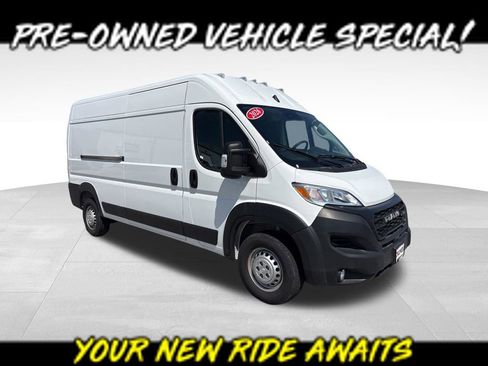 Used 2026 RAM ProMaster 2500 w/ Convenience Group FWD image 1