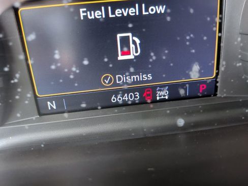 Used 2020 Chevrolet Silverado 1500 LT w/ Texas Edition image 19