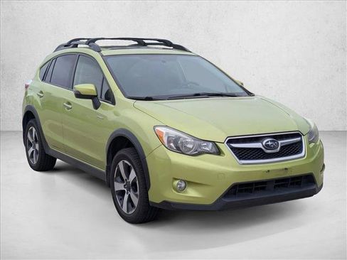Used 2015 Subaru Crosstrek Touring w/ Popular Package #2 AWD/4WD image 3