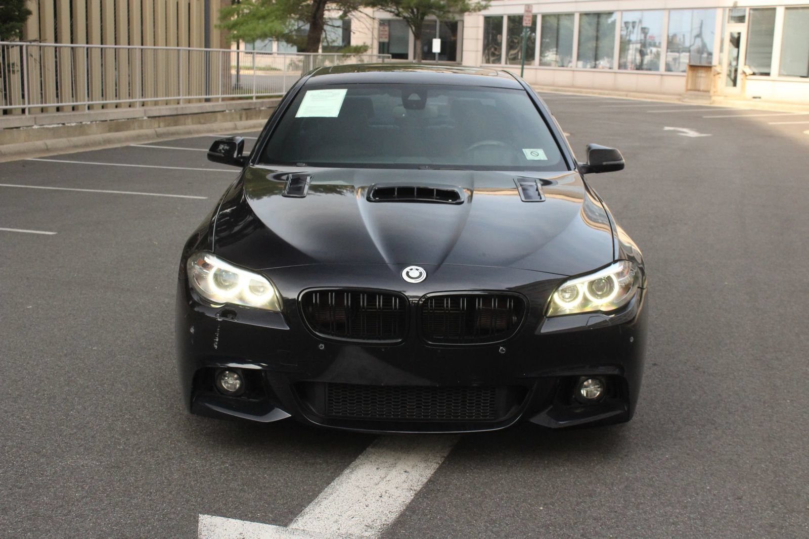 Used 2014 BMW 550i xDrive Sedan AWD/4WD image 3