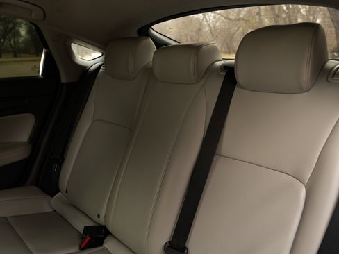 Used 2023 Acura Integra image 18