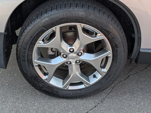 Used 2015 Subaru Forester 2.5i Touring w/ Eyesight & Navigation System AWD/4WD image 15