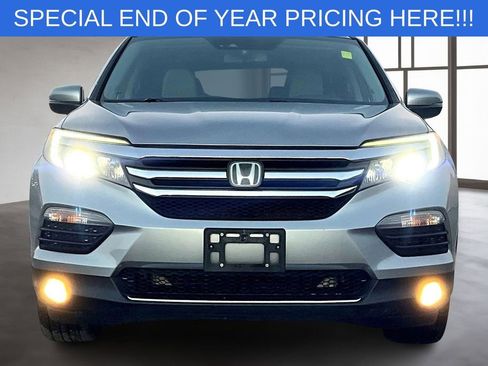 Used 2017 Honda Pilot Elite image 2