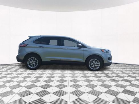 Used 2024 Ford Edge SEL AWD/4WD image 7