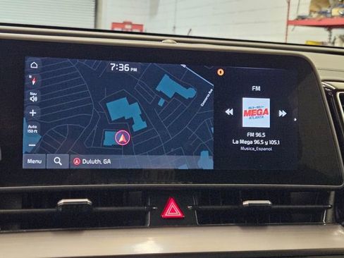 Used 2025 Kia Sportage EX image 23