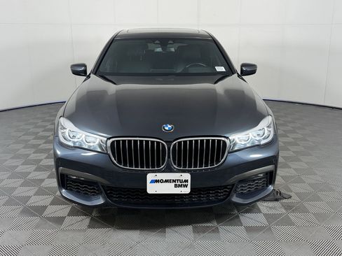 Used 2019 BMW 740i w/ Executive Package RWD image 6