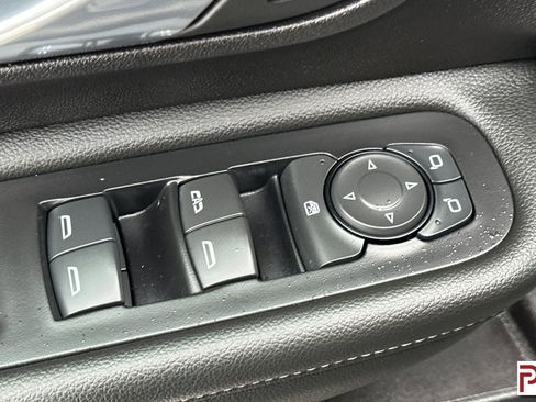 Certified 2024 GMC Terrain SLE w/ Driver Convenience Package image 13