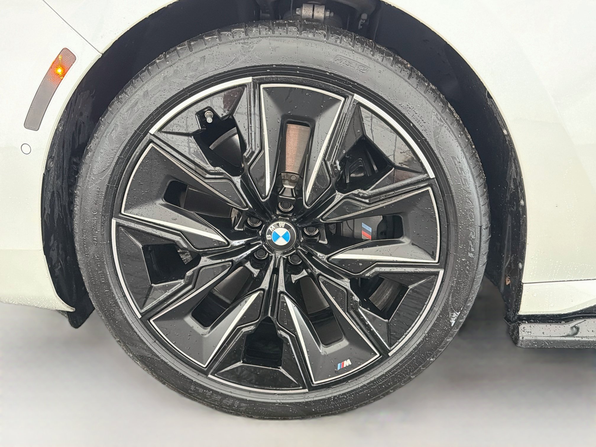 Used 2023 BMW 740i RWD image 42