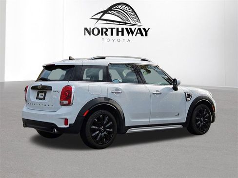 Used 2020 MINI Cooper Countryman S w/ Storage Package image 4