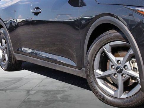 Used 2025 Kia K4 FWD image 3