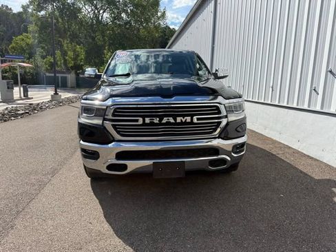 Used 2021 RAM 1500 Laramie AWD/4WD image 3