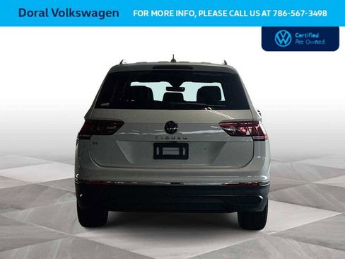 Certified 2023 Volkswagen Tiguan SE FWD image 7