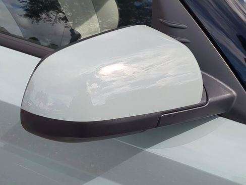 New 2026 Hyundai Venue SEL FWD image 12