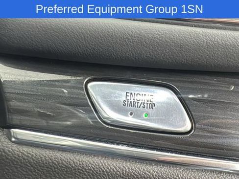 Used 2024 Buick Enclave Premium AWD/4WD image 27