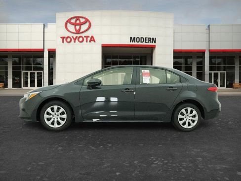 New 2026 Toyota Corolla LE FWD image 9