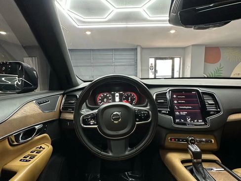 Used 2016 Volvo XC90 T6 Inscription w/ Vision Package image 26