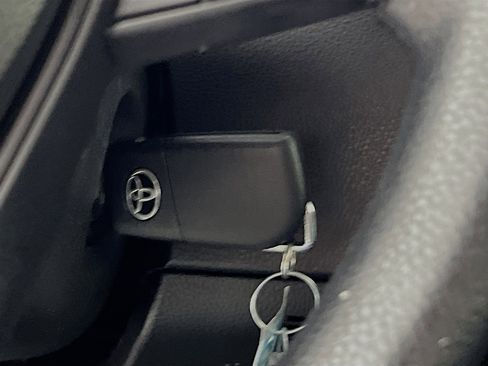 Used 2025 Toyota Corolla LE FWD image 23