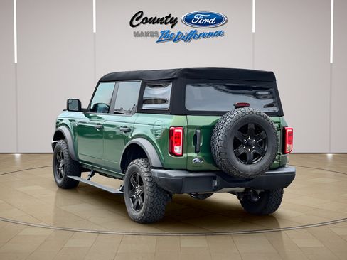 Used 2023 Ford Bronco Black Diamond AWD/4WD image 6