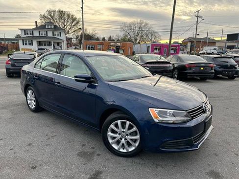 Used 2014 Volkswagen Jetta SE image 2