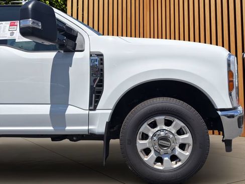 Used 2024 Ford F250 XL w/ XL Chrome Package RWD image 15