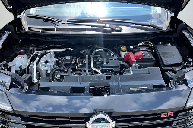 Certified 2026 Nissan Kicks SR w/ SR Premium Package AWD/4WD image 29