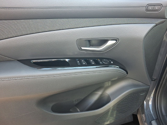 New 2026 Hyundai Tucson Limited AWD/4WD image 8