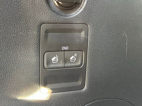 Used 2025 Hyundai Palisade SEL image 18