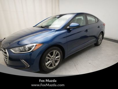 Used 2017 Hyundai Elantra SE w/ SE A/T Tech Package 03